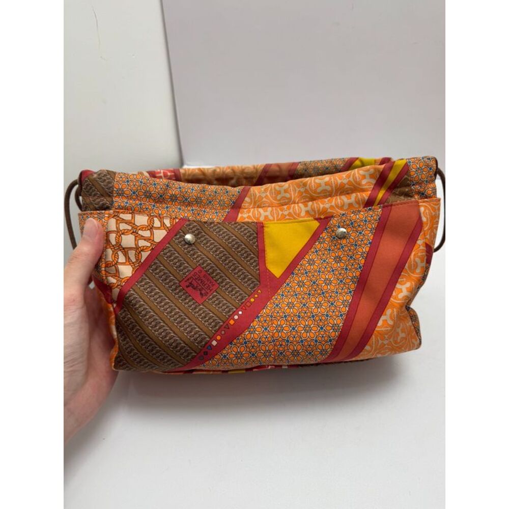 Hermès Women Pre-Loved Bag Very Good Condition